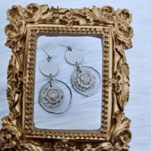 Floral pearl color Polymer Clay Earrings.